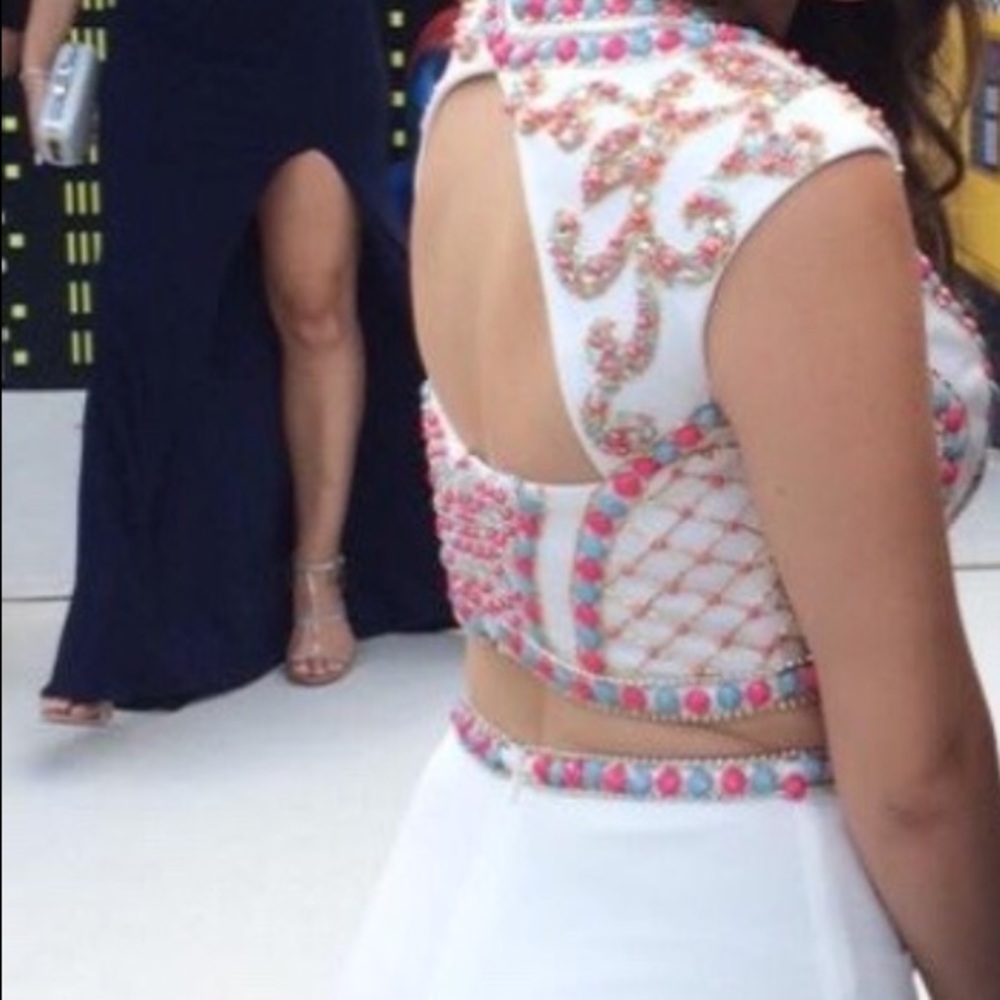 Two piece PROM dress beaded top. - Picture 5 of 5